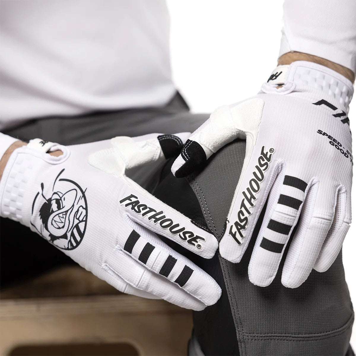 ⚫Guantes VRTXFH Apex Pro⚫
